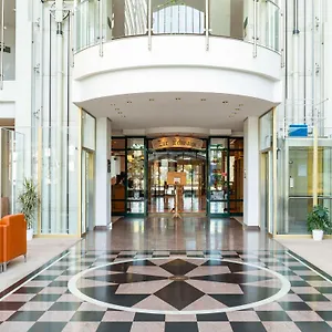 Atomis Munich Airport By Mercure 4*, Oberding Niemcy