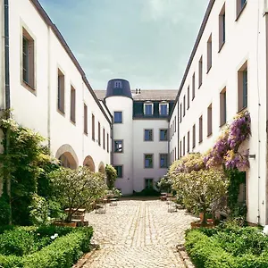 Hofgarten 1824 Garni 3*, Drezno Niemcy