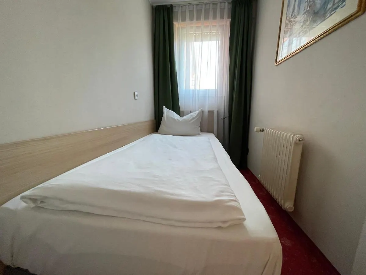 Hafner Hotel- Apartment -Self Check-In Отель Штутгарт