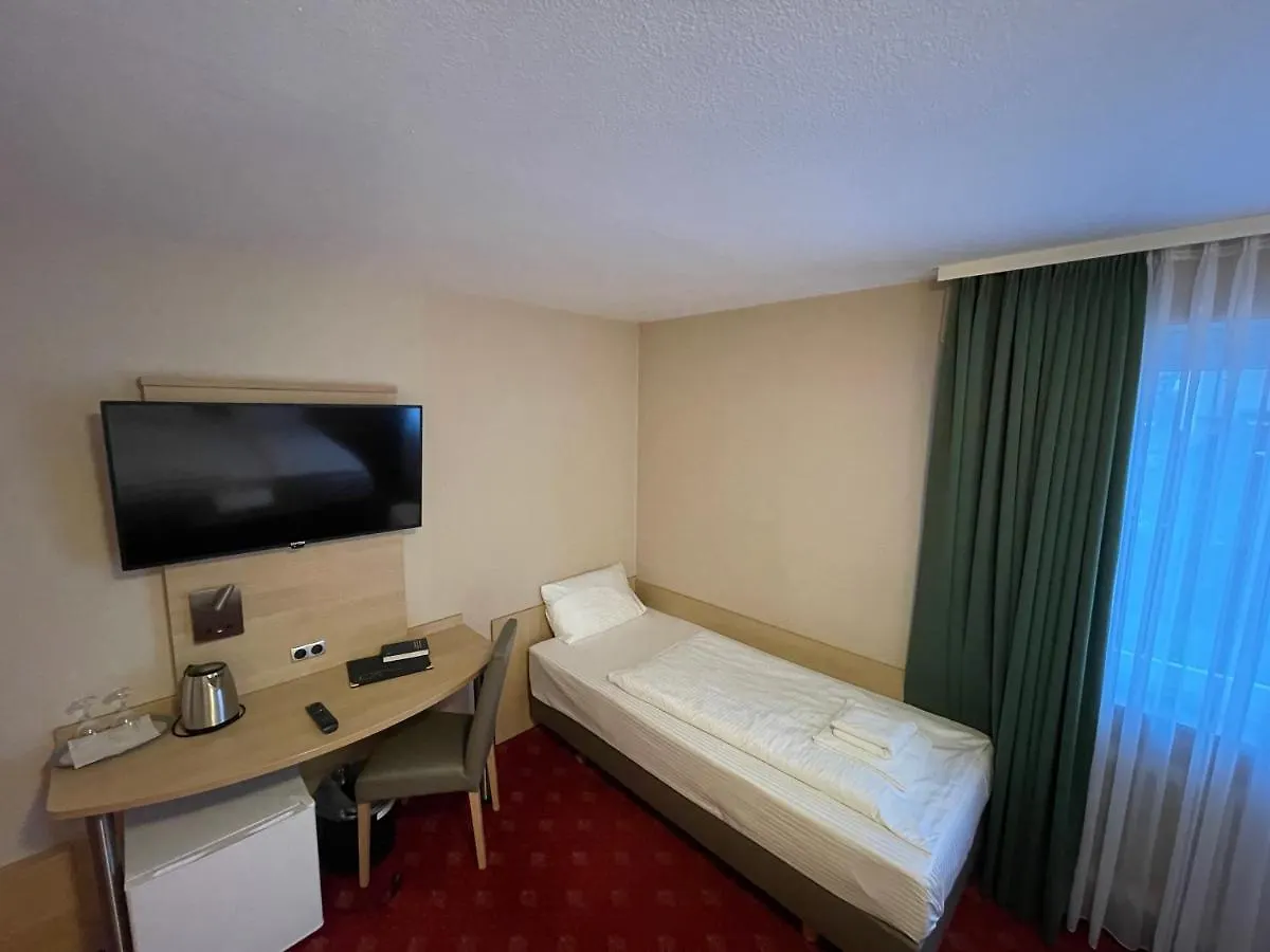 Hafner Hotel- Apartment -Self Check-In Отель Штутгарт