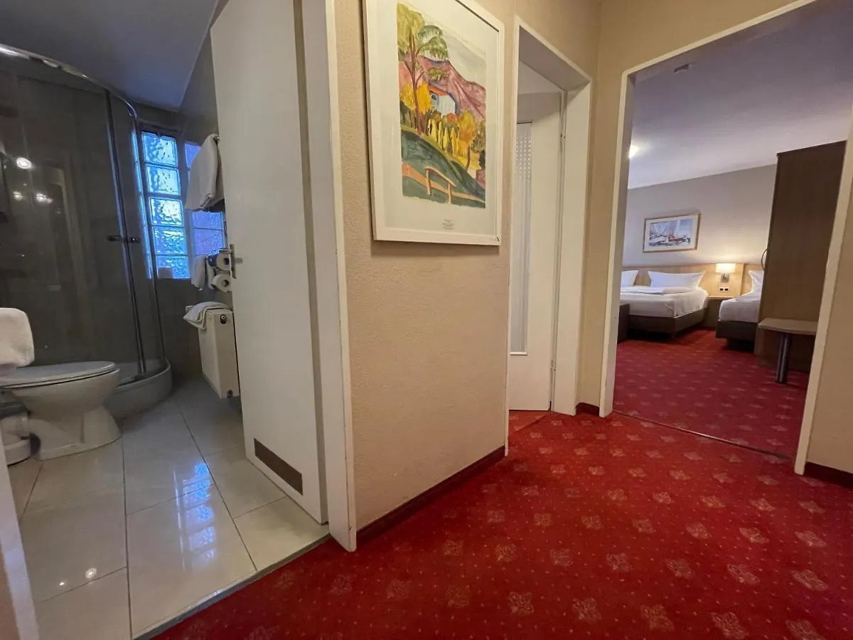 Hafner Hotel Apartment Self Check-In Anytime 3*, Штутгарт
